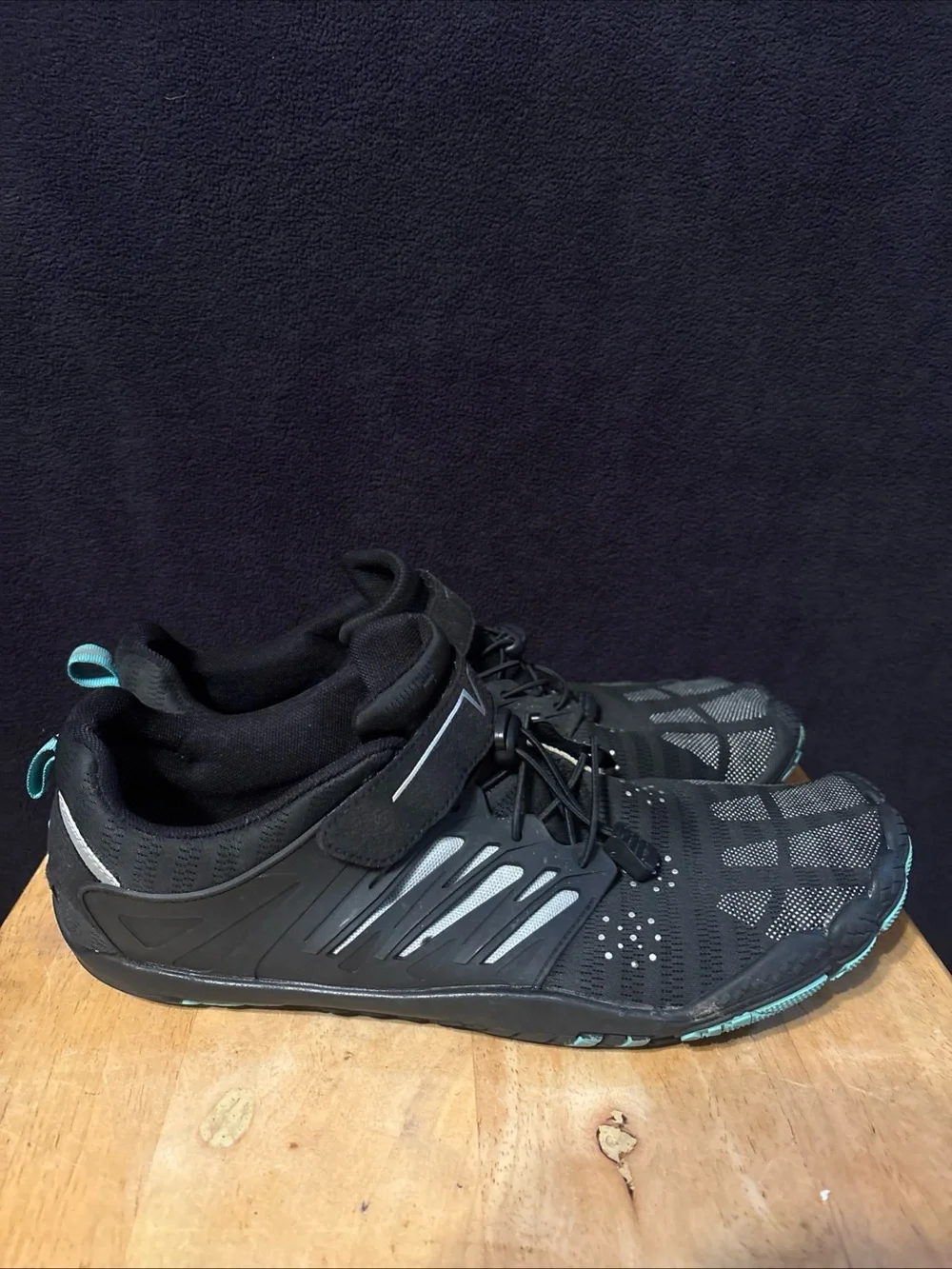 Men's Black Lightweight water, shoes with Secure Strap